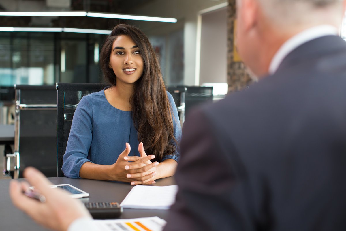 Cara Memberikan Impresi Pertama Yang Positif Pada Menit Awal Interview