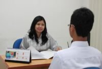 Tips Bahasa Tubuh Yang Baik Saat Wawancara Kerja Tips Bahasa Tubuh Yang Baik Saat Wawancara Kerja