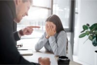 Tips Menghadapi Atasan yang Toxic