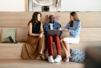 Tips Menghadapi Rekan Kerja yang Sulit Dipercaya