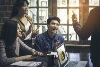 Tips Menghadapi Senior Kantor Yang Hobi Menyuruh Di Luar Deskripsi Pekerjaan Tips Menghadapi Senior Kantor Yang Hobi Menyuruh Di Luar Deskripsi Pekerjaan